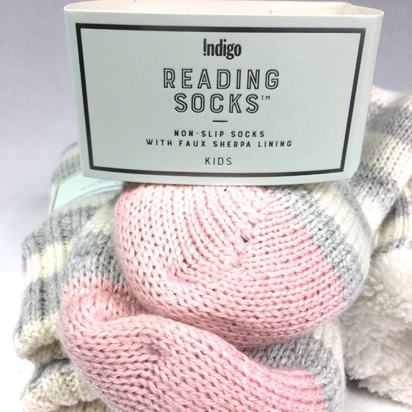 🌺3/$15🌺Girl's Reading Lot Striped Sherpa Socks. - Picture 6 of 7
